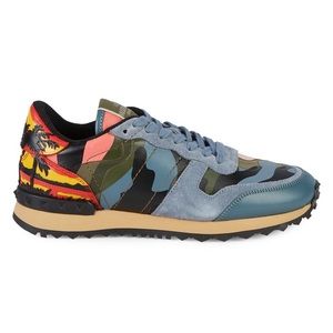 EUC Women’s Size 6.5 Valentino Garavani Rockrunner Sneakers In Hawaiian Culture